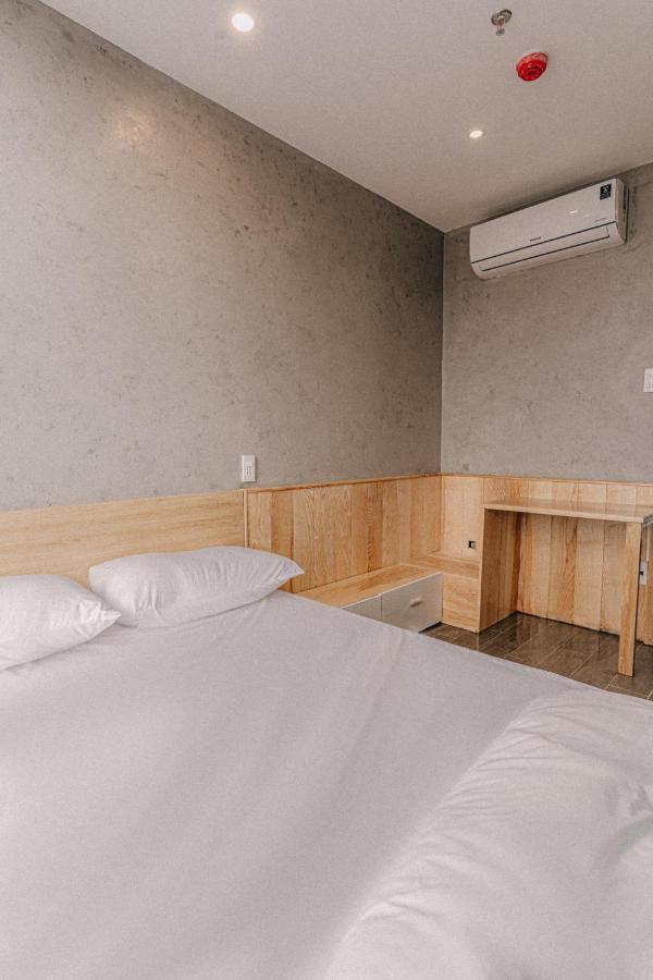 Posiki Dorm & Cafe Da Nang - 215 Tran Phu Building Hostel Εξωτερικό φωτογραφία